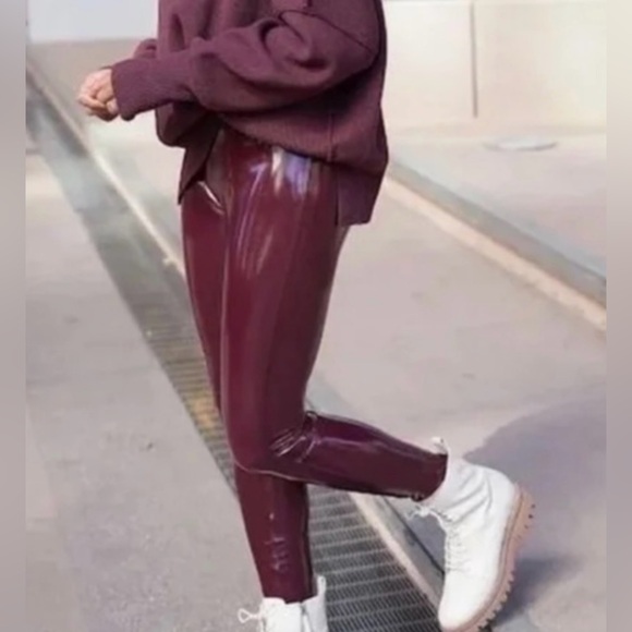 SPANX SHINY FAUX PATENT LEATHER LEGGINGS BURGUNDY/RUBY RED | Size: L - Picture 4 of 15